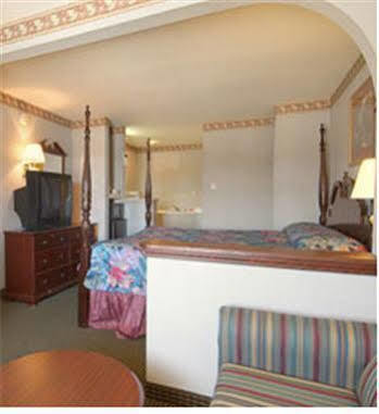 Baymont By Wyndham - Ocean Springs